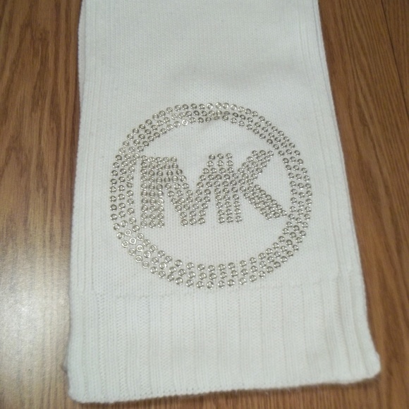 Woman's Michael Kors Bling Scarf 72'' X 10'' - Picture 2 of 7